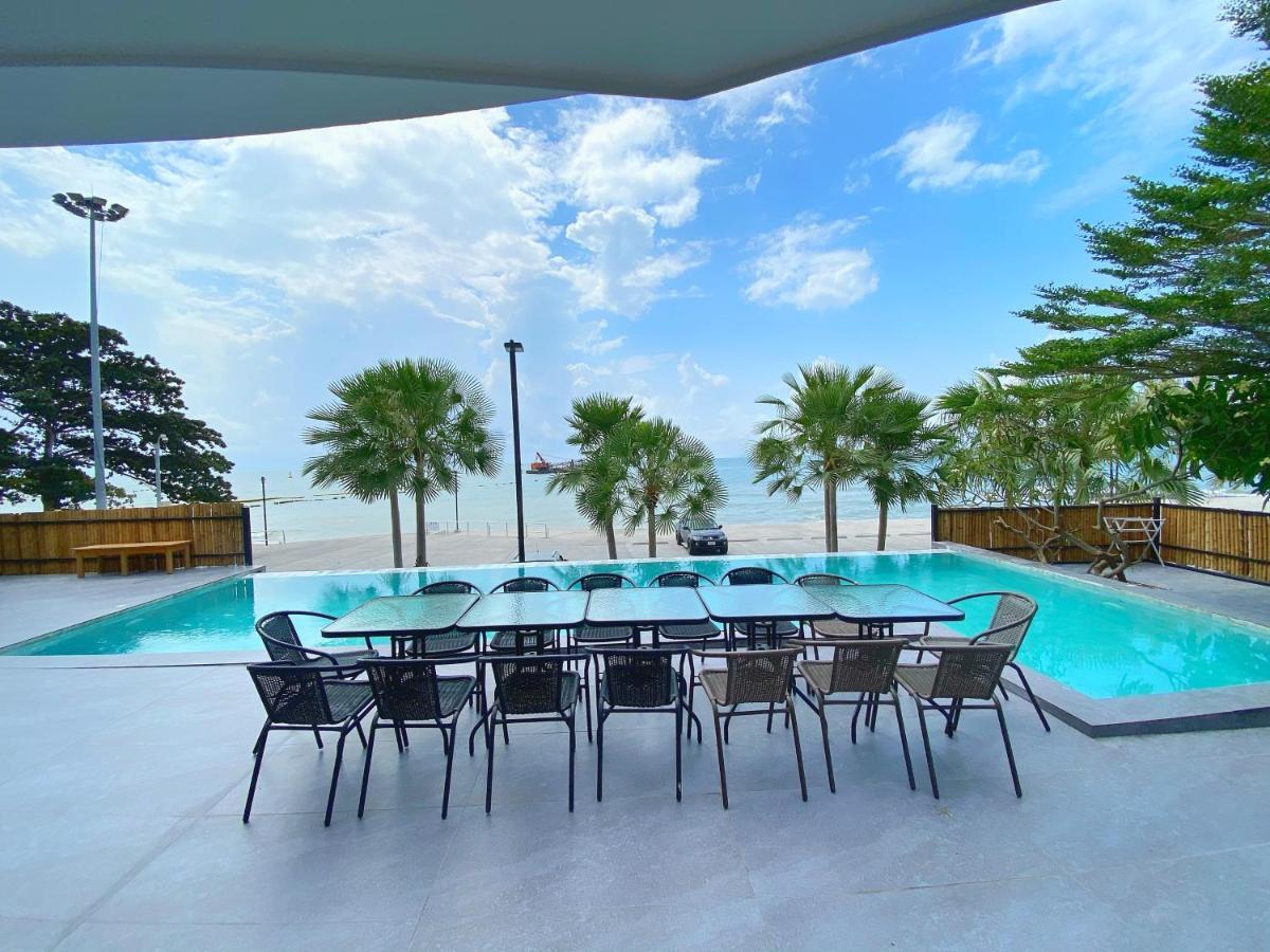 Dojo Pool Villa